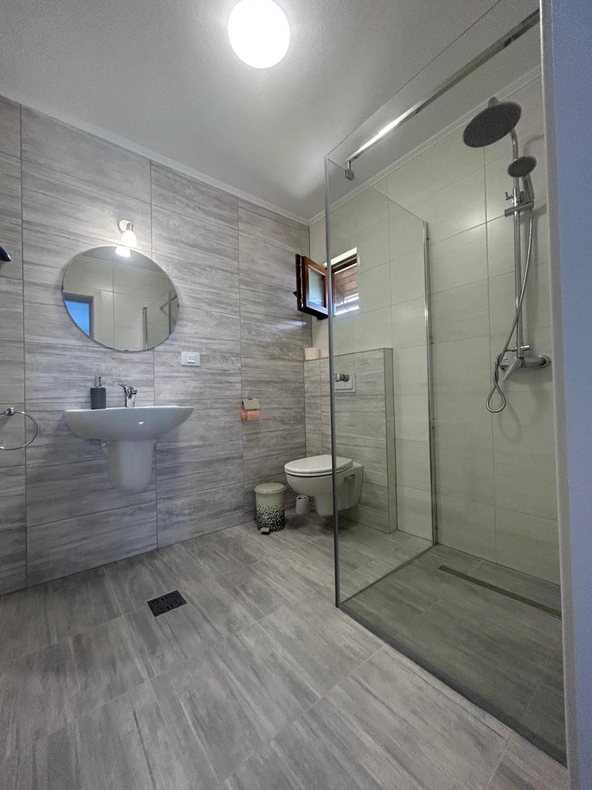 Готель Casa Dani&Moni Моєчу-де-Сус Екстер'єр фото